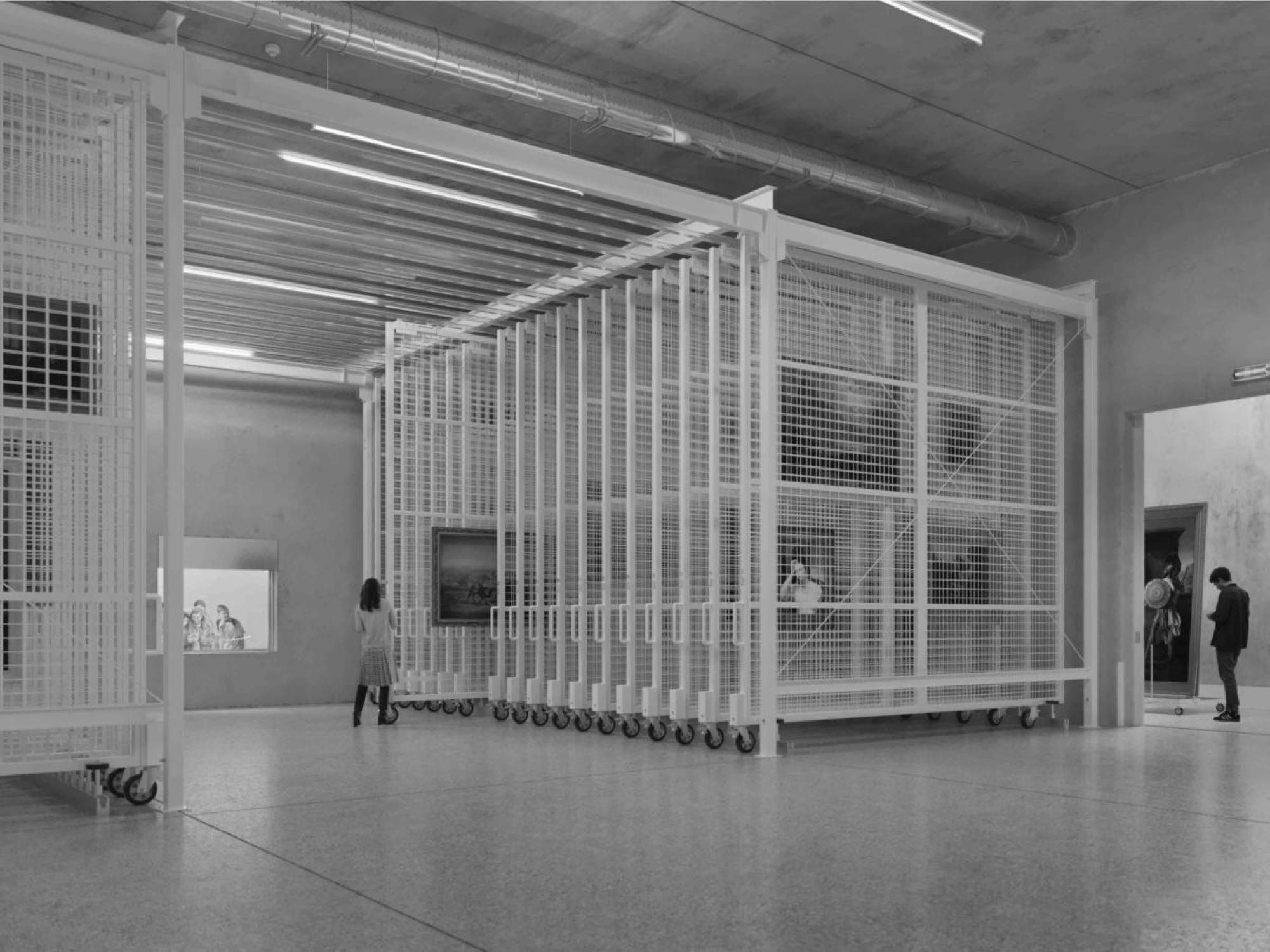 Salle d'archives (crédits Hugues Fontenas)